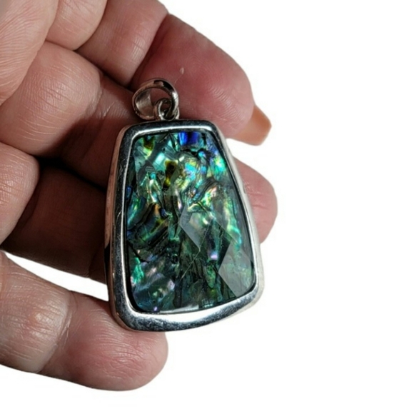 Faux Abalone Pendant - Picture 5 of 7